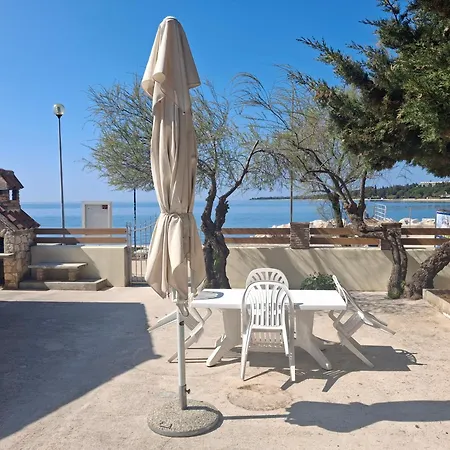 Elda * Poreč