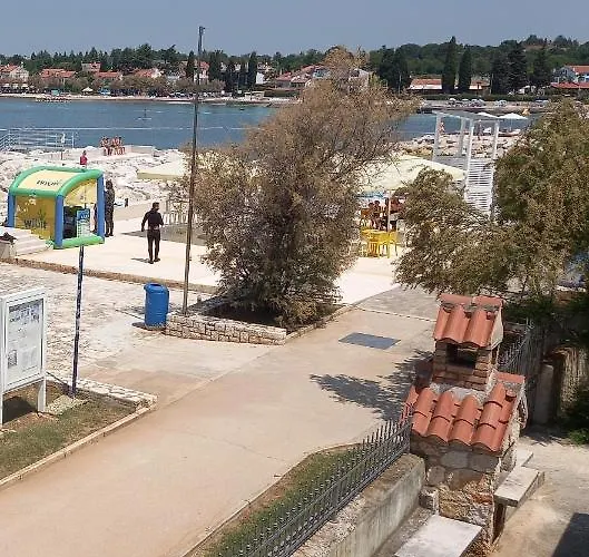Elda * Poreč